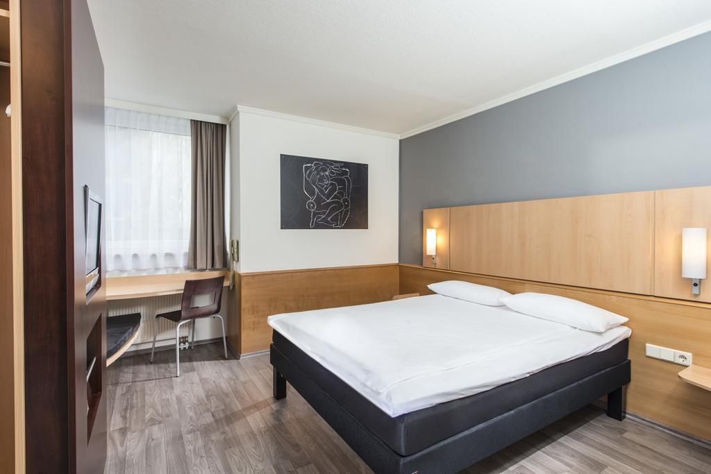 Ibis Leipzig Nord-Ost Hotel Стая снимка