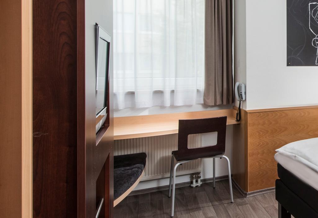 Ibis Leipzig Nord-Ost Hotel Стая снимка